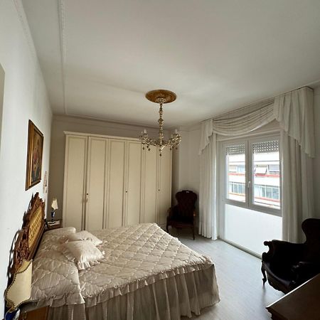 Romeo Apartment 2 Livourne Extérieur photo